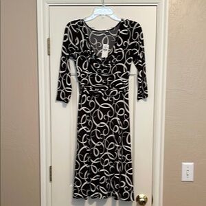 Van Heusen Black and White Long Sleeve Dress